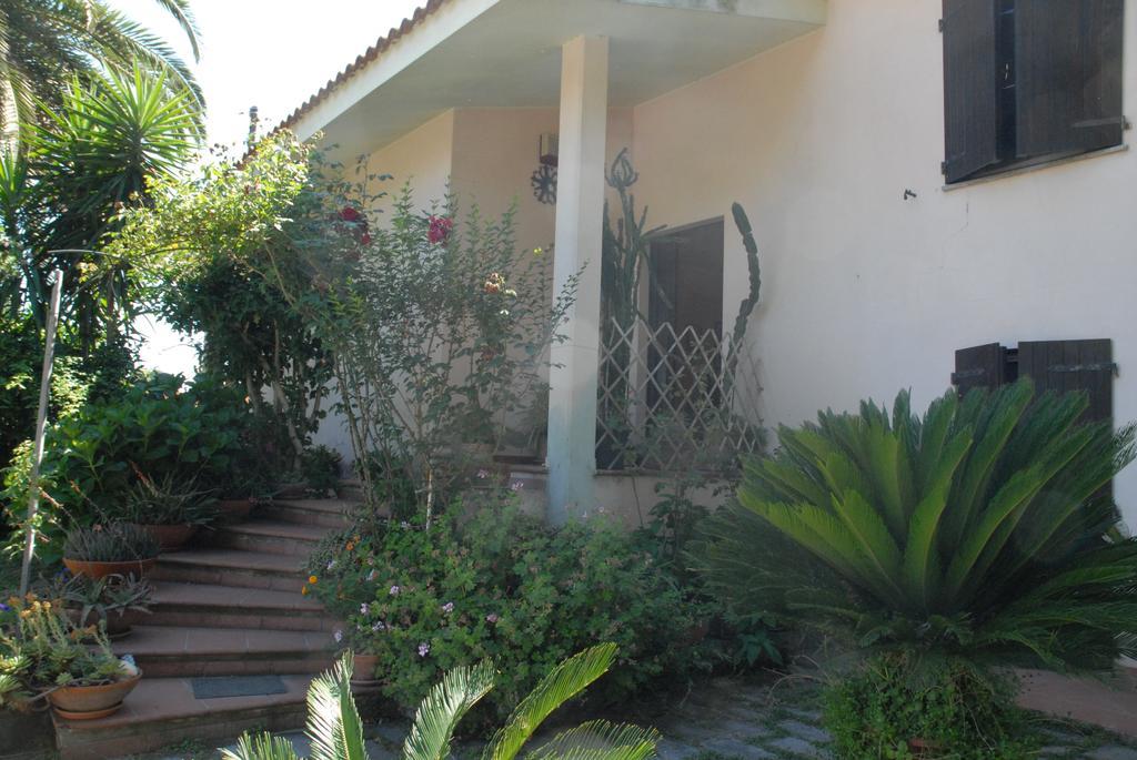 B&B Fra e Fe Arborea Exterior foto